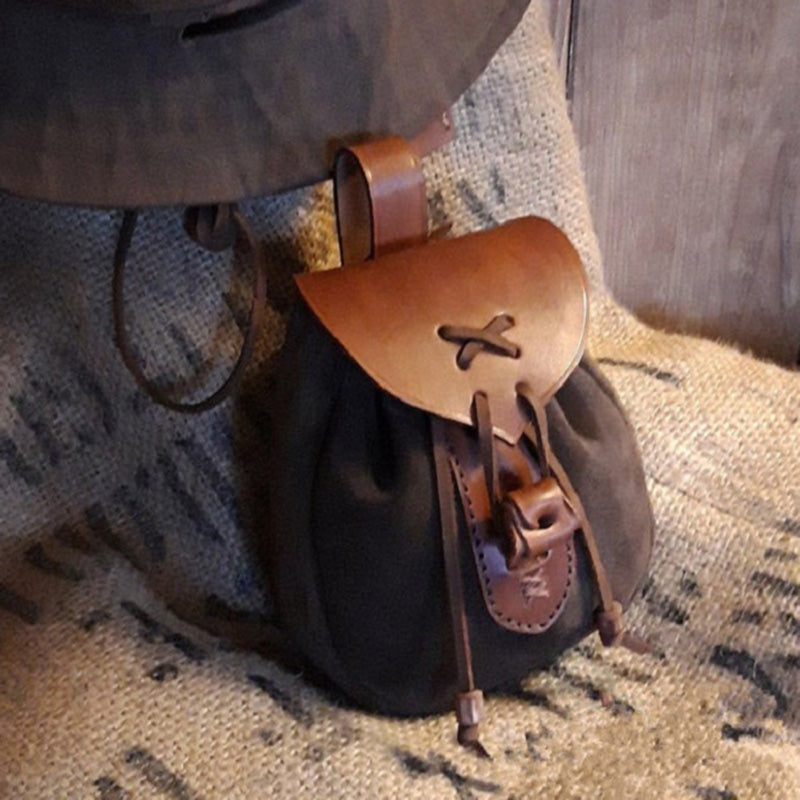 Retro Medieval Leather Waist Bag – EDC Belt Pouch with Drawstring Closure