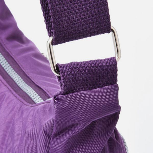 Borsa a tracolla multitasche in nylon impermeabile